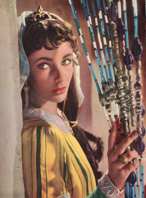 Elizabeth Taylor pic #377327