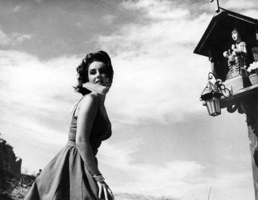 Elizabeth Taylor pic #411732