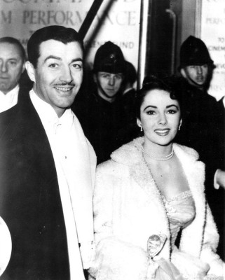Elizabeth Taylor pic #572295
