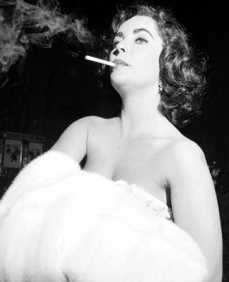 Elizabeth Taylor pic #241868
