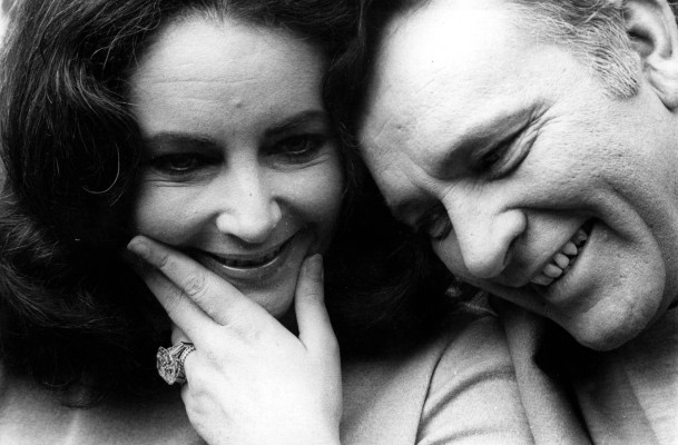 Elizabeth Taylor pic #244335