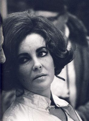 Elizabeth Taylor pic #264537