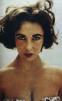 Elizabeth Taylor pic #351272
