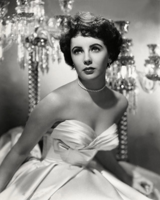 photo 6 in Elizabeth Taylor gallery [id425787] 2011-12-02 00:00:00
