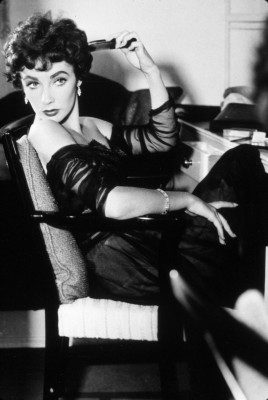photo 11 in Elizabeth Taylor gallery [id420184] 2011-11-17 00:00:00