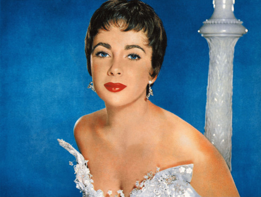 photo 5 in Elizabeth Taylor gallery [id413032] 2011-10-19 00:00:00