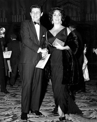 Elizabeth Taylor pic #420200