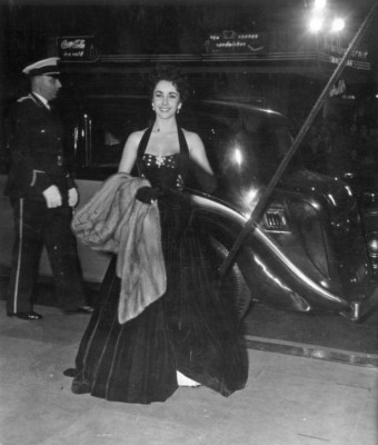 Elizabeth Taylor pic #362530