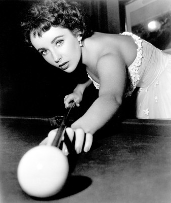 Elizabeth Taylor pic #362586