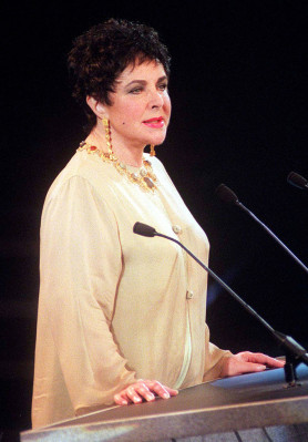 Elizabeth Taylor pic #362407