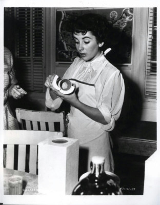 Elizabeth Taylor pic #380754