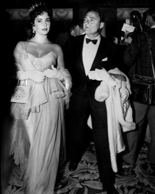 Elizabeth Taylor pic #379523