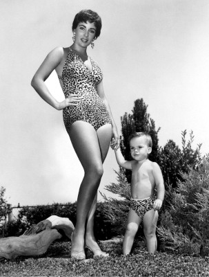 Elizabeth Taylor pic #372500