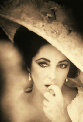 Elizabeth Taylor pic #366905