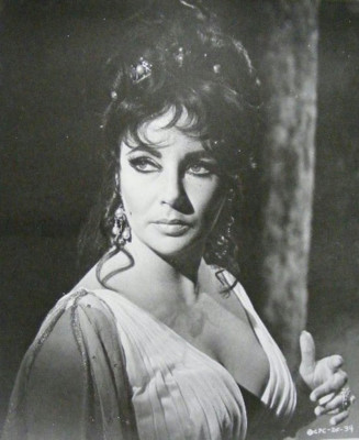 Elizabeth Taylor pic #361451