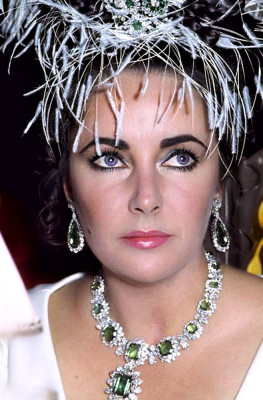 photo 17 in Elizabeth Taylor gallery [id364970] 2011-04-04 00:00:00