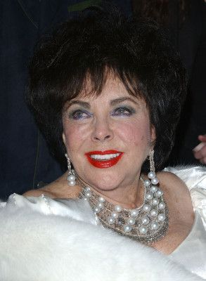 Elizabeth Taylor pic #244119