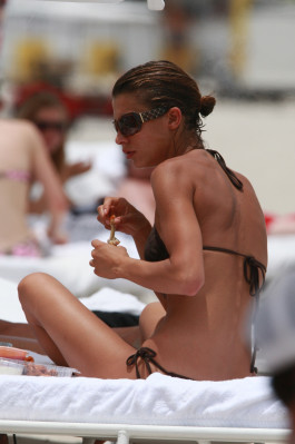Elisabetta Canalis pic #1178531