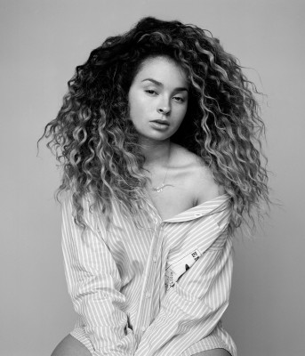 Ella Eyre pic #759443