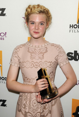 photo 20 in Elle Fanning gallery [id415955] 2011-11-07 00:00:00