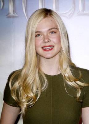 Elle Fanning pic #697912