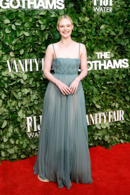 photo 9 in Elle Fanning gallery [id1365175] 2025-02-03 00:00:00