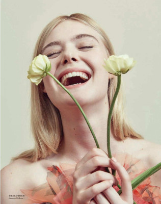 Elle Fanning pic #1050735