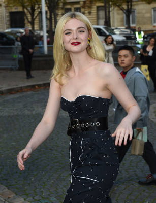Elle Fanning pic #968201