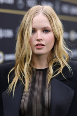 Ellie Bamber pic #1370793