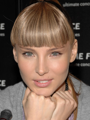 photo 29 in Elsa Pataky gallery [id365690] 2011-04-07 00:00:00
