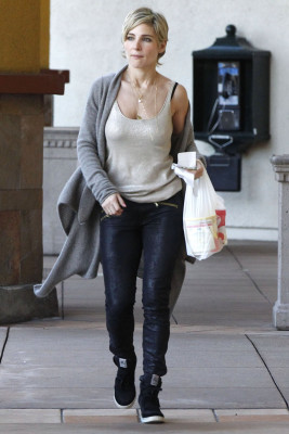 photo 26 in Elsa Pataky gallery [id564805] 2013-01-10 00:00:00