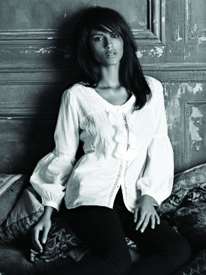 Emanuela de Paula pic #376834
