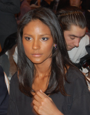 Emanuela de Paula pic #135244