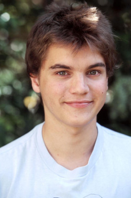 photo 13 in Emile Hirsch gallery [id334822] 2011-01-31 00:00:00