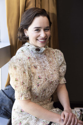 Emilia Clarke pic #1218153