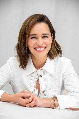 Emilia Clarke pic #1178686