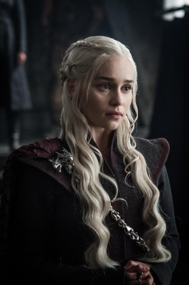 Emilia Clarke pic #1203625