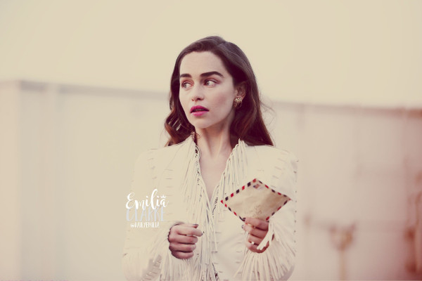 Emilia Clarke pic #929051