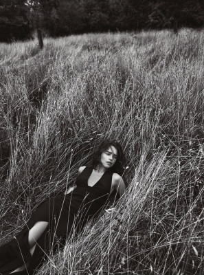 Emilia Clarke pic #815639