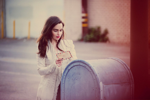 Emilia Clarke pic #818829