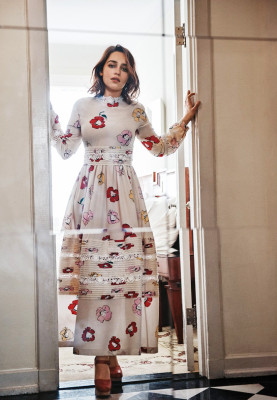 Emilia Clarke pic #844901