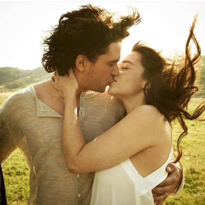 Emilia Clarke pic #879967