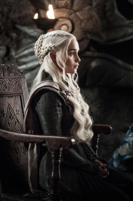 Emilia Clarke pic #1213355