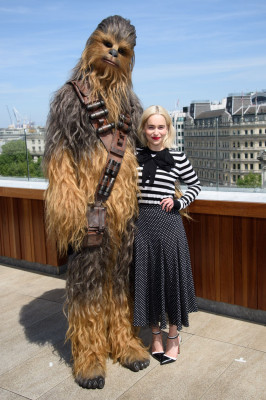 Emilia Clarke pic #1038400