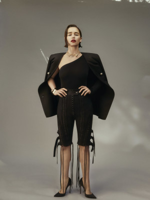 Emilia Clarke pic #1136165