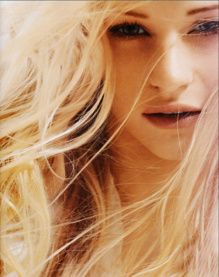 Emilie De Ravin pic #90502