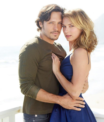 Emily van Camp pic #1215013