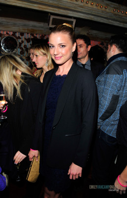 Emily van Camp pic #1246937
