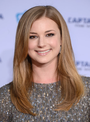 Emily van Camp pic #1232216