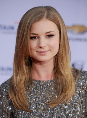 Emily van Camp pic #1232210